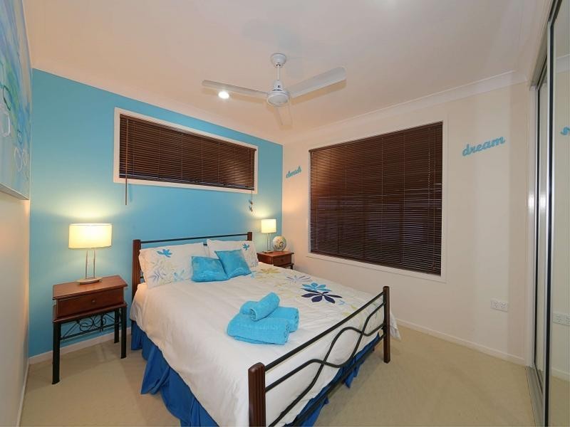 31 Emperor Drive, Elliott Heads QLD 4670