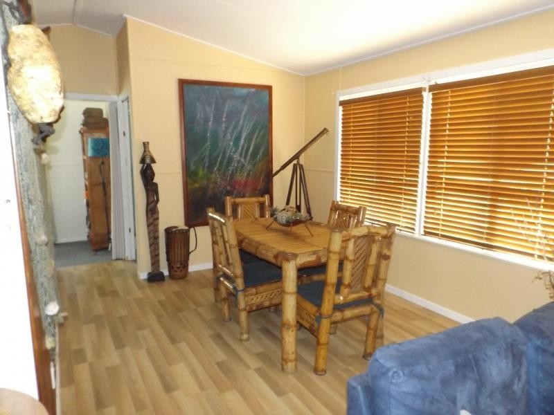 4  Moore Street, Elliott Heads QLD 4670