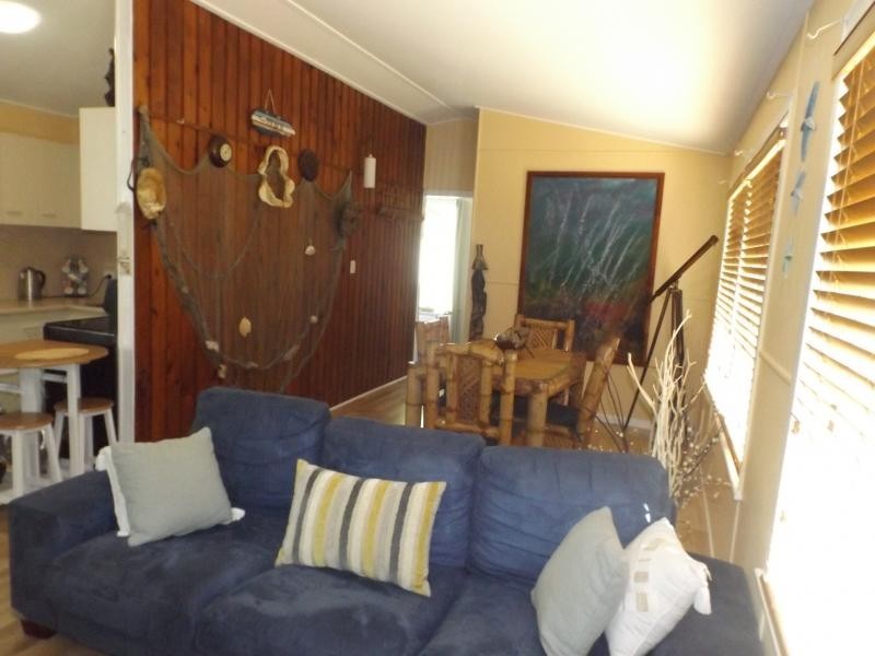 4  Moore Street, Elliott Heads QLD 4670