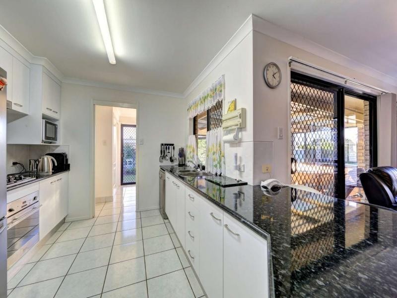 33 Spinnaker Blvd, Innes Park QLD 4670