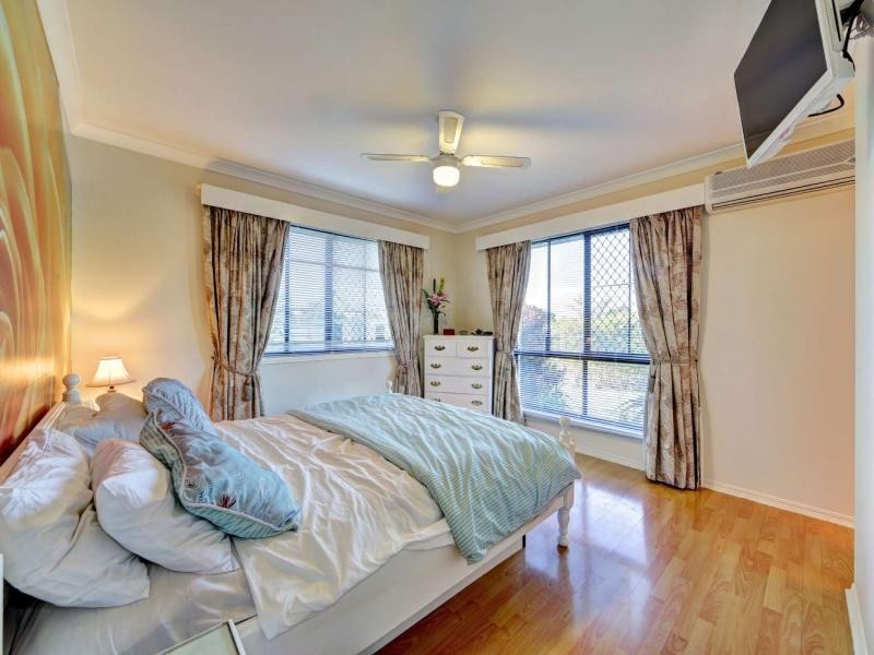 33 Spinnaker Blvd, Innes Park QLD 4670