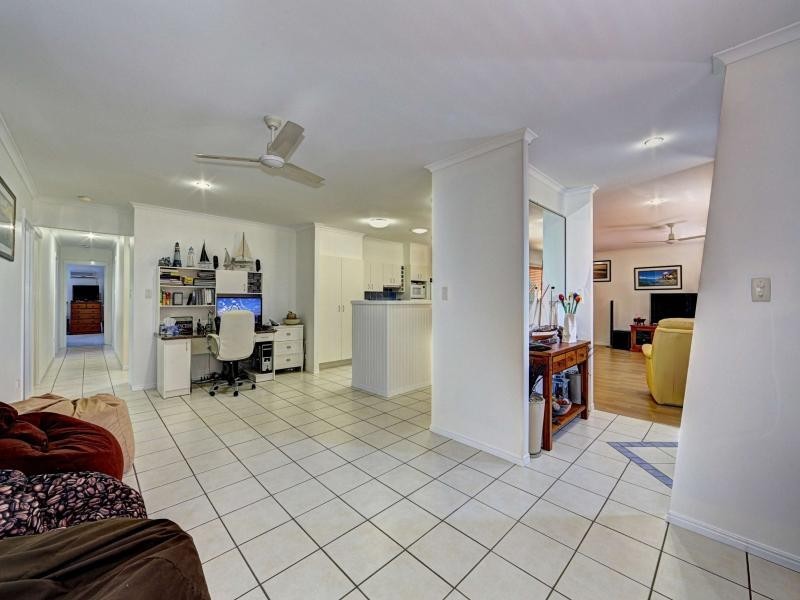 6 Orlabah Avenue, Innes Park QLD 4670