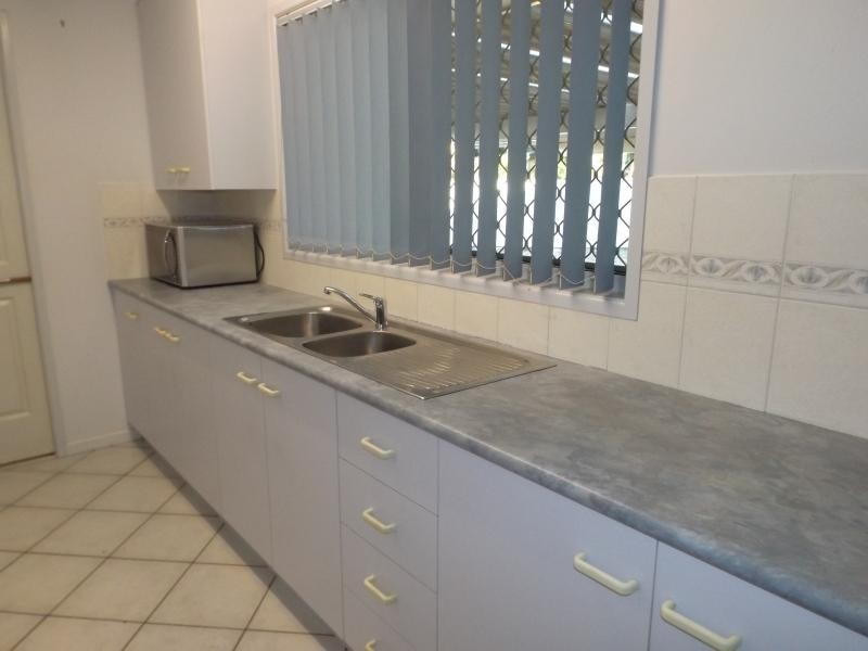 13 Stuckey street, Kalkie QLD 4670