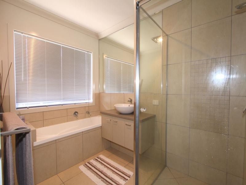 2 Parkside Parade, Bargara QLD 4670