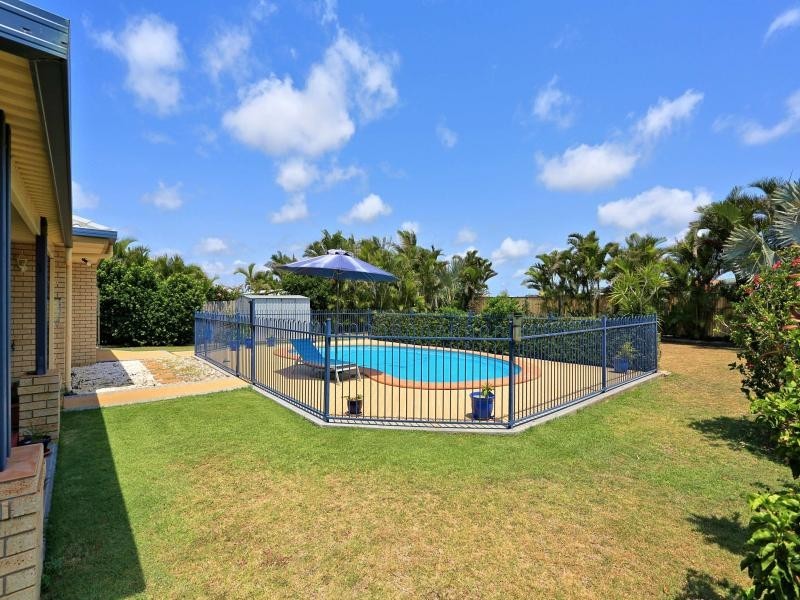 191 Barolin Esplanade, Coral Cove QLD 4670