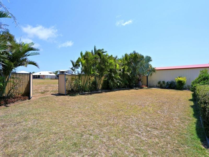 191 Barolin Esplanade, Coral Cove QLD 4670