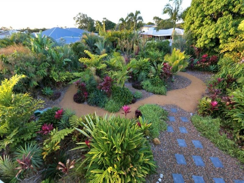 7 Seahorse Court, Innes Park QLD 4670