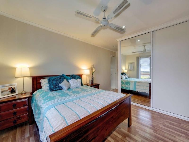 53 Rehbein Avenue, Qunaba QLD 4670