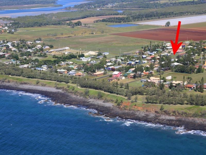 145 Welch Street, Elliott Heads QLD 4670