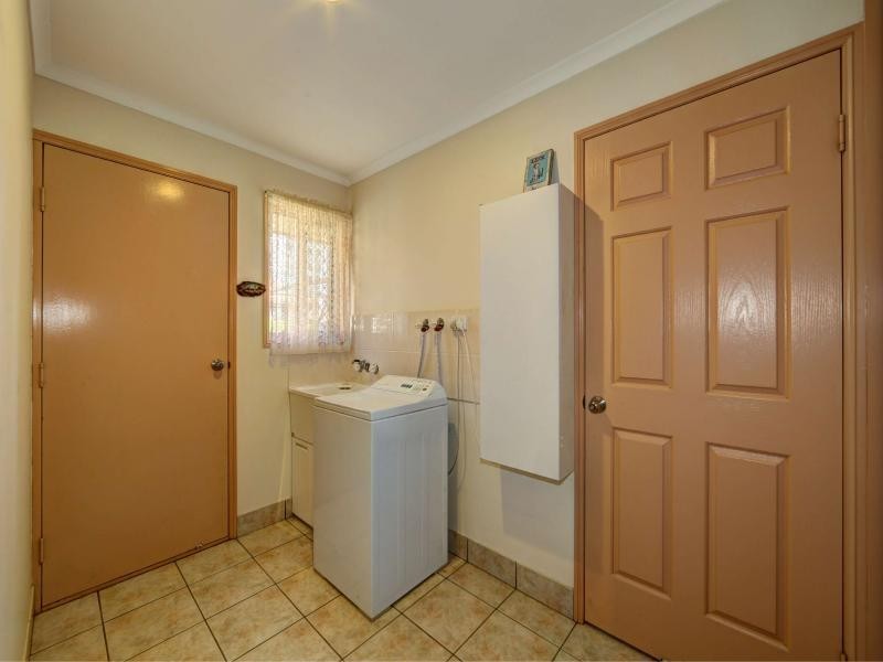 9 Belmonte Drive, Coral Cove QLD 4670