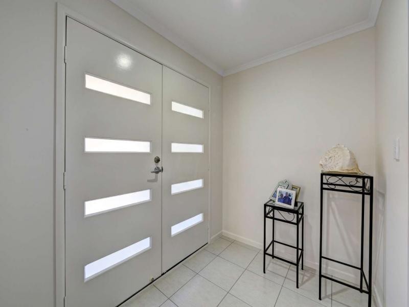 8/39 Wearing Road, Bargara QLD 4670