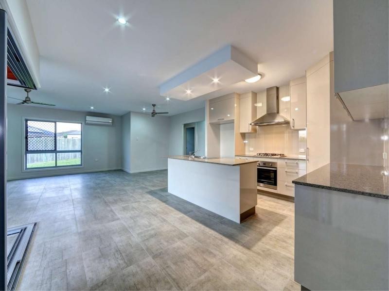 11 Hillcrest Court, Bargara QLD 4670