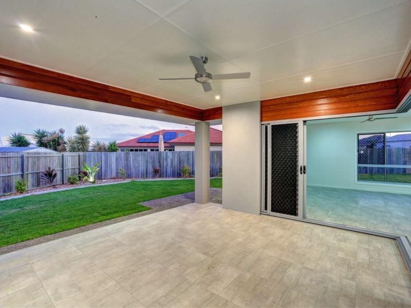 11 Hillcrest Court, Bargara QLD 4670