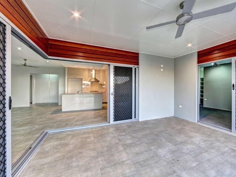 11 Hillcrest Court, Bargara QLD 4670