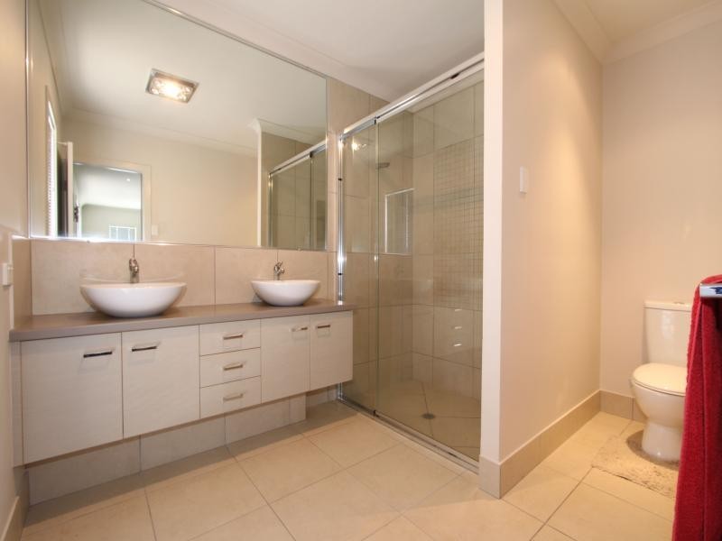 2 Parkside Parade, Bargara QLD 4670