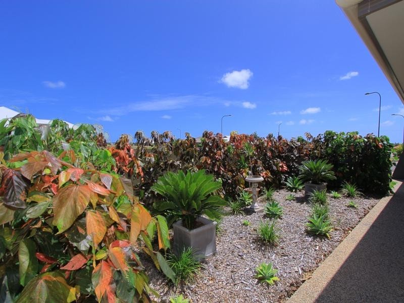 2 Parkside Parade, Bargara QLD 4670