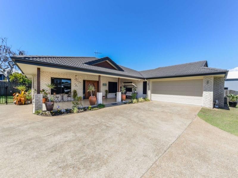 4 Seahorse Court, Innes Park QLD 4670