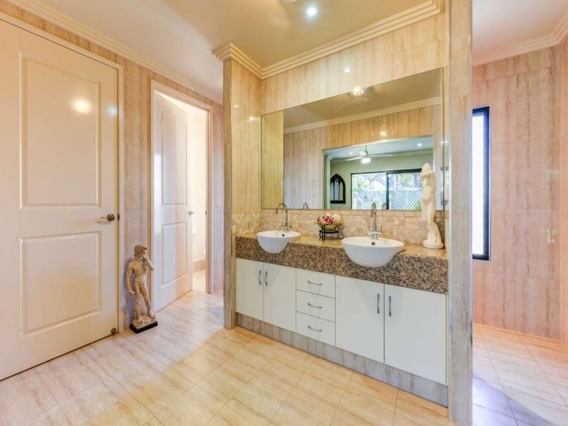 4 Seahorse Court, Innes Park QLD 4670