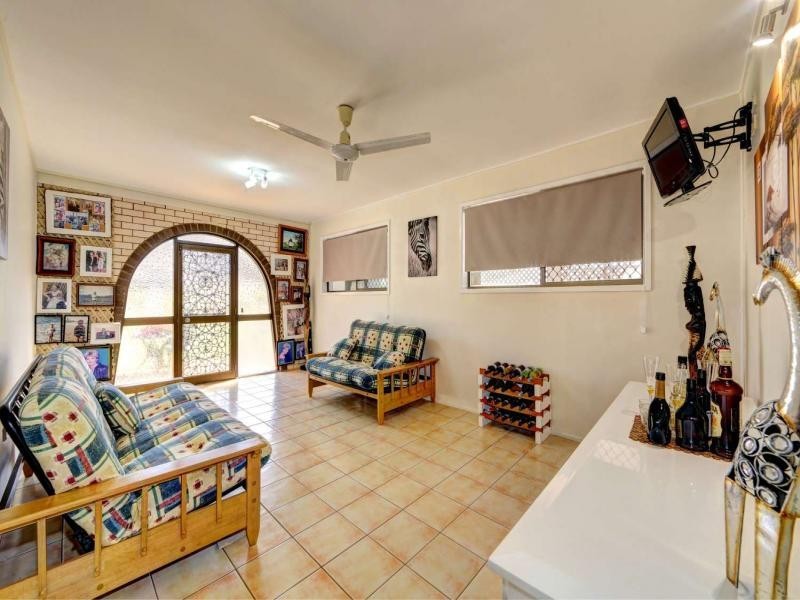 32 Anthonys Rest, Qunaba QLD 4670