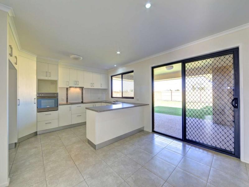 27 Sorrento Dr, Bargara QLD 4670