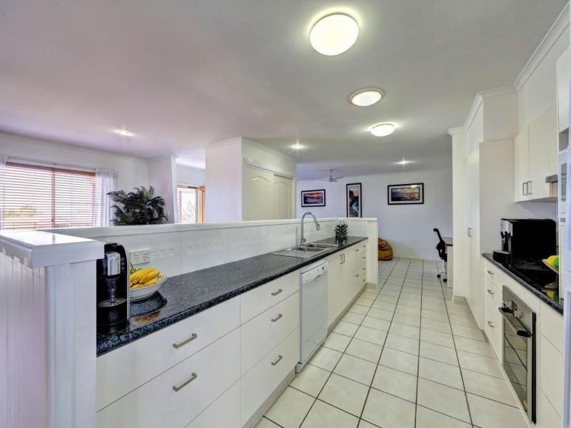 6 Orlabah Avenue, Innes Park QLD 4670