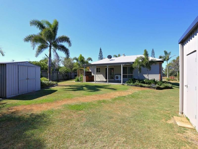 9 Grevillea Av, Innes Park QLD 4670