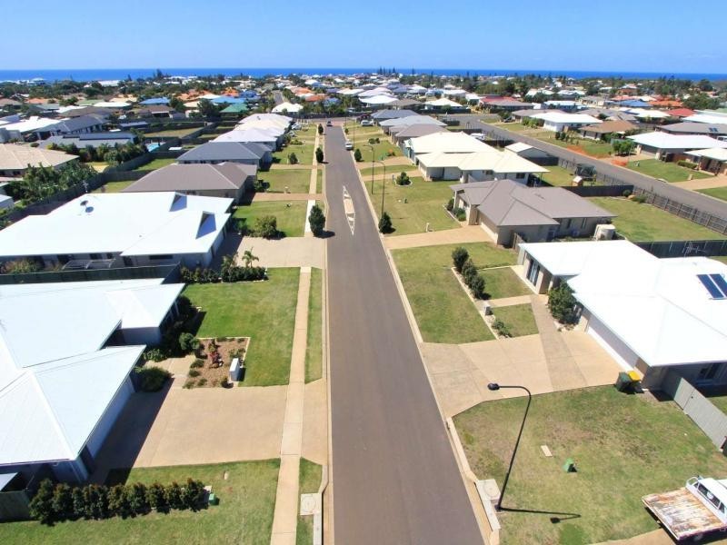 16 Firefly Street, Bargara QLD 4670
