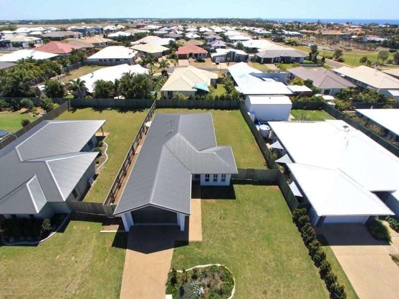 16 Firefly Street, Bargara QLD 4670