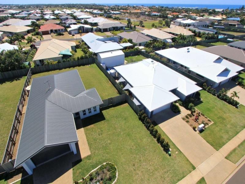 16 Firefly Street, Bargara QLD 4670
