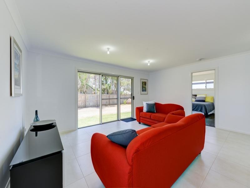 34 Shoreline Crescent, Bargara QLD 4670