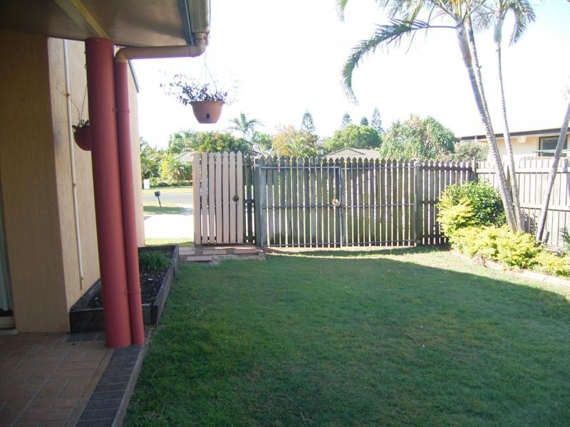 8 Coral Court, Bargara QLD 4670