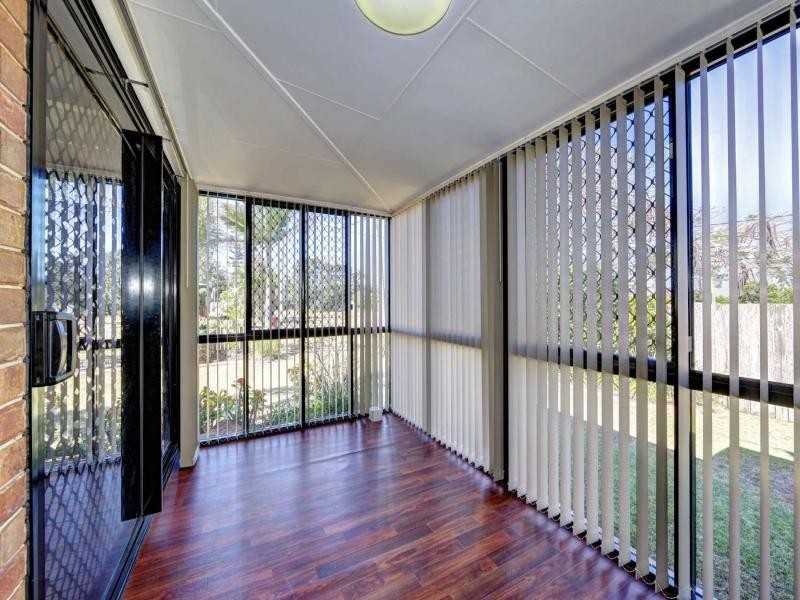 9 Grevillea Av, Innes Park QLD 4670