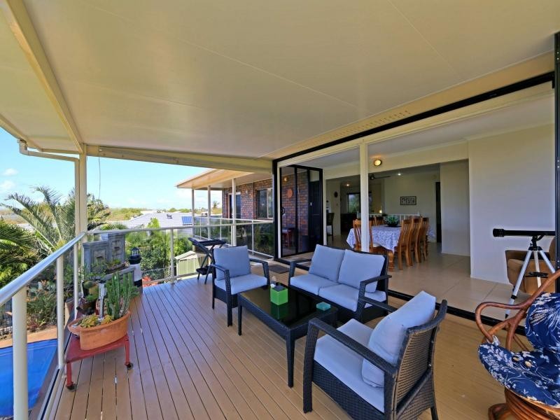 14 Shoreline Cres, Bargara QLD 4670