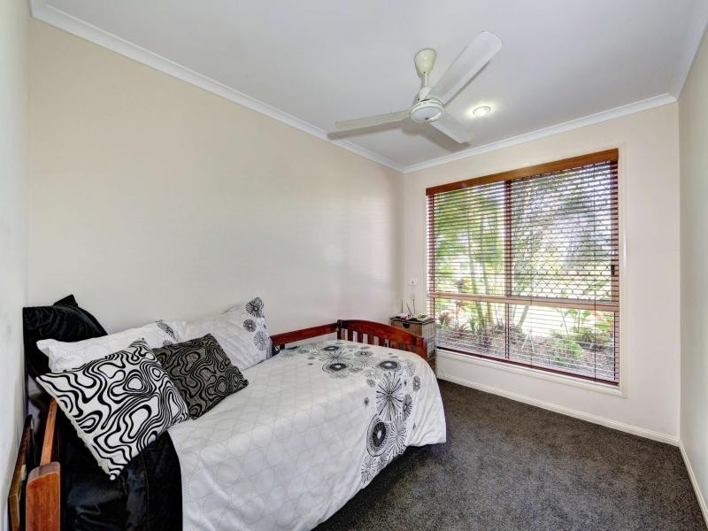 14 Shoreline Cres, Bargara QLD 4670