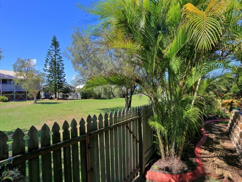 14 Shoreline Cres, Bargara QLD 4670