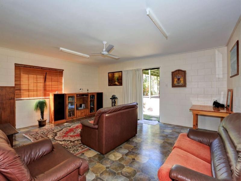 303 Reads Road, Bucca QLD 4670