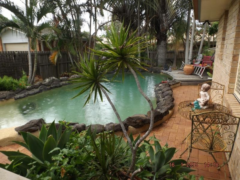 18 Woodglen Close, Bargara QLD 4670