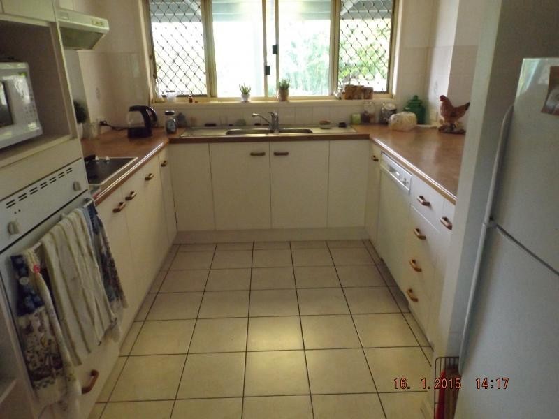 18 Woodglen Close, Bargara QLD 4670