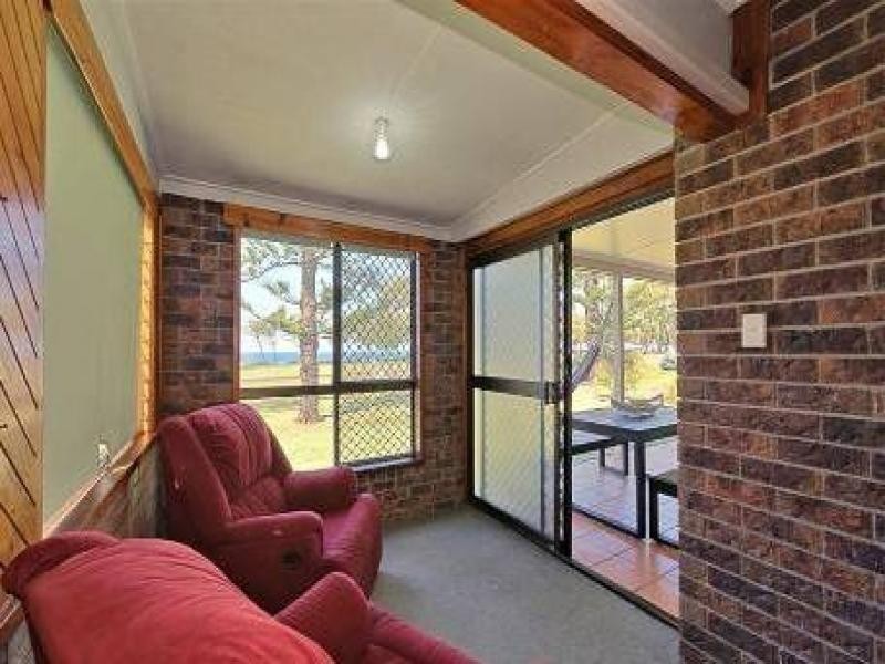 136 The Esplanade, Elliott Heads QLD 4670