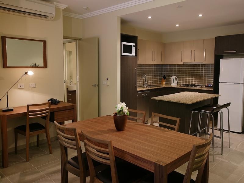 Cairns City QLD 4870