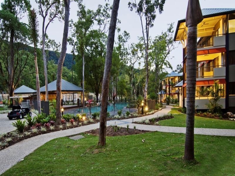 160 Moore Street, Kewarra Beach QLD 4879