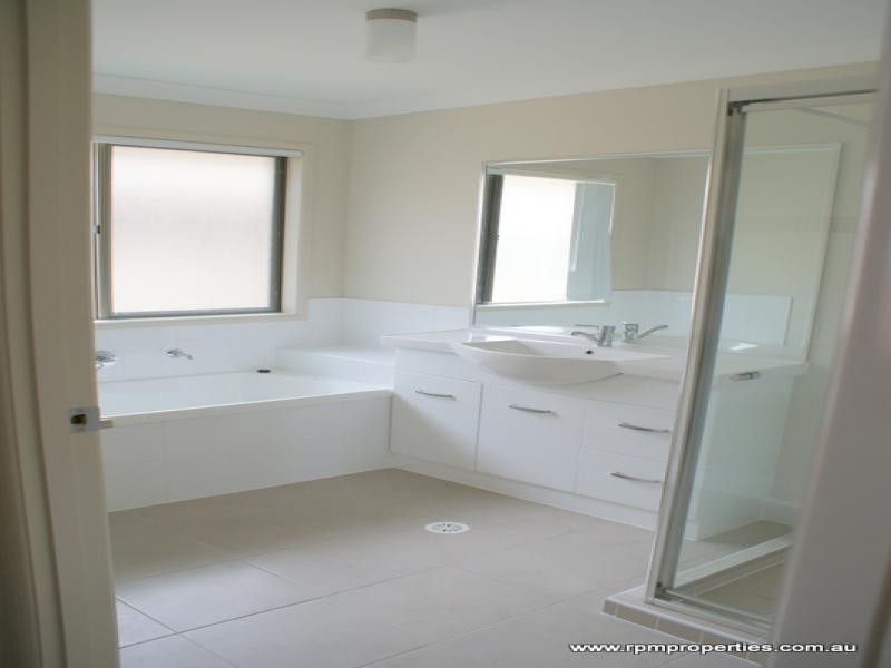 Cannon Hill QLD 4170