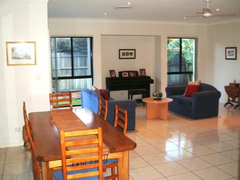 7 veerings cresent, Twin Waters QLD 4564