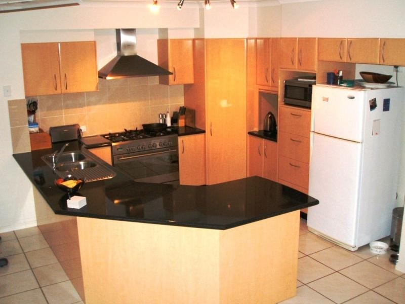 7 veerings cresent, Twin Waters QLD 4564