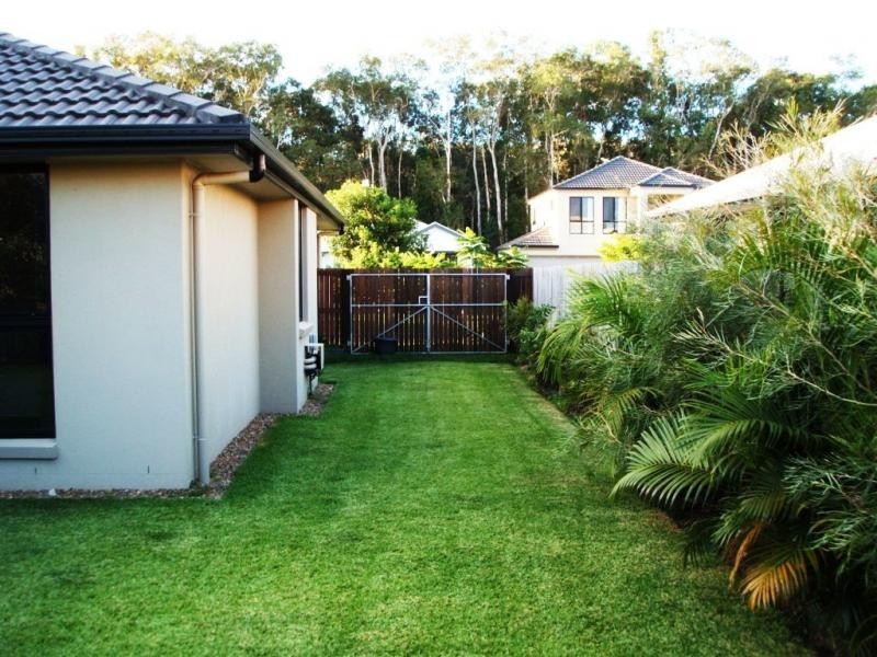 7 veerings cresent, Twin Waters QLD 4564