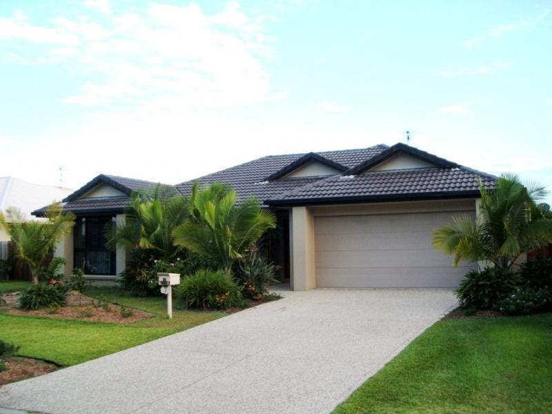 7 veerings cresent, Twin Waters QLD 4564