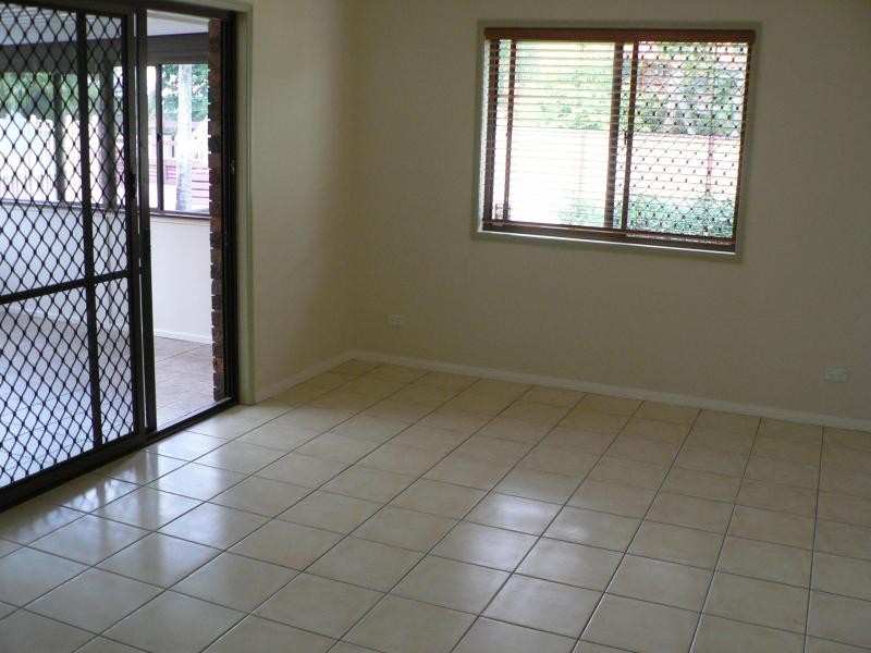 18 Rhoda Street, Caboolture QLD 4510