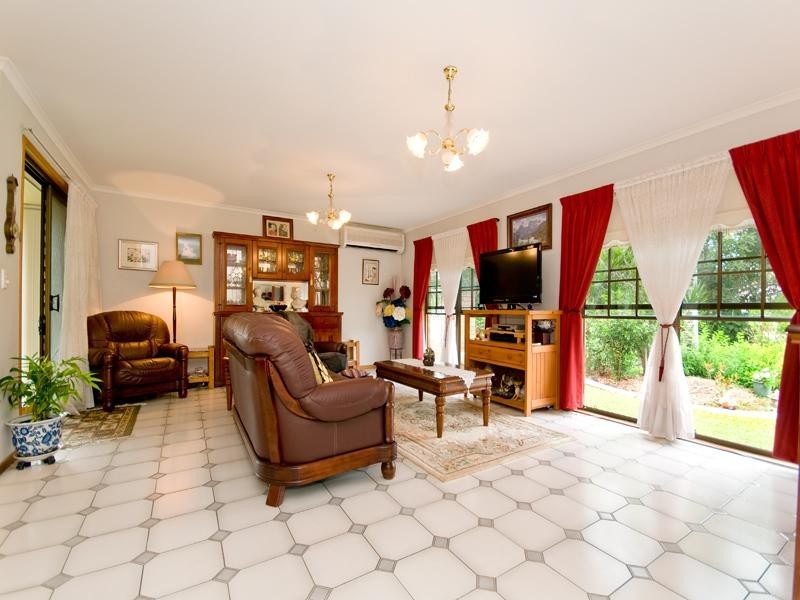 25 Kevin Grove, Caboolture QLD 4510