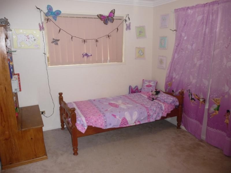 6 Fraser Place, Morayfield QLD 4506