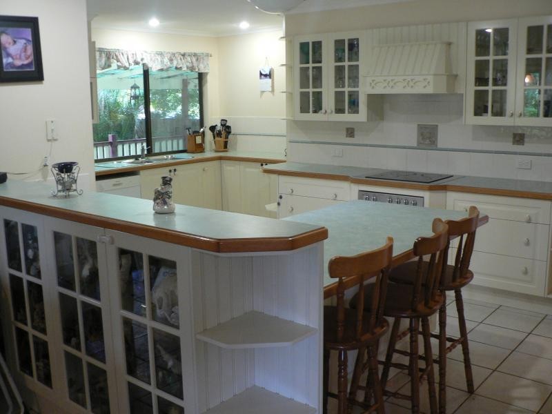 6 Fraser Place, Morayfield QLD 4506